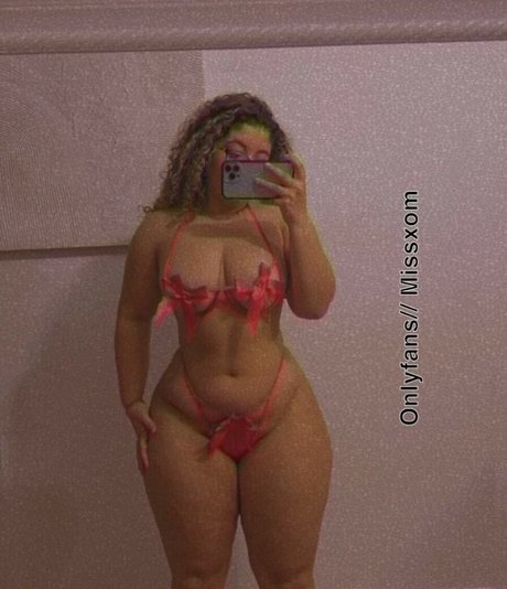 Mariahxorivera OnlyFans Model Nude Leaks Photos